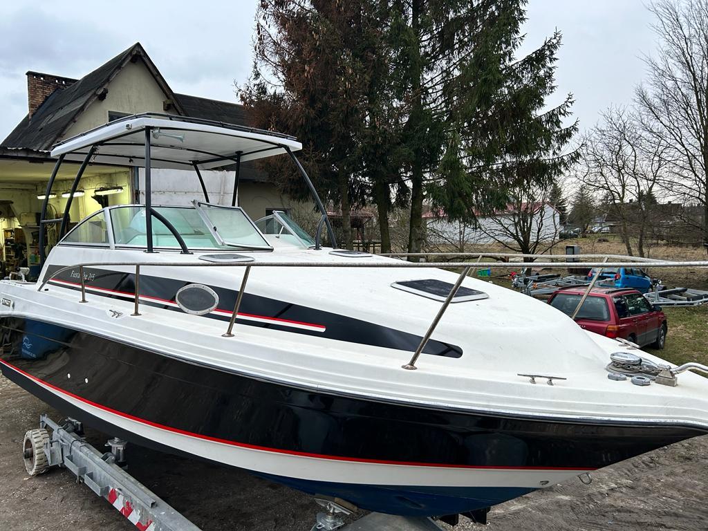 Jacht motorowy Rinker 265 Silnik Volvo Penta 2008 r.